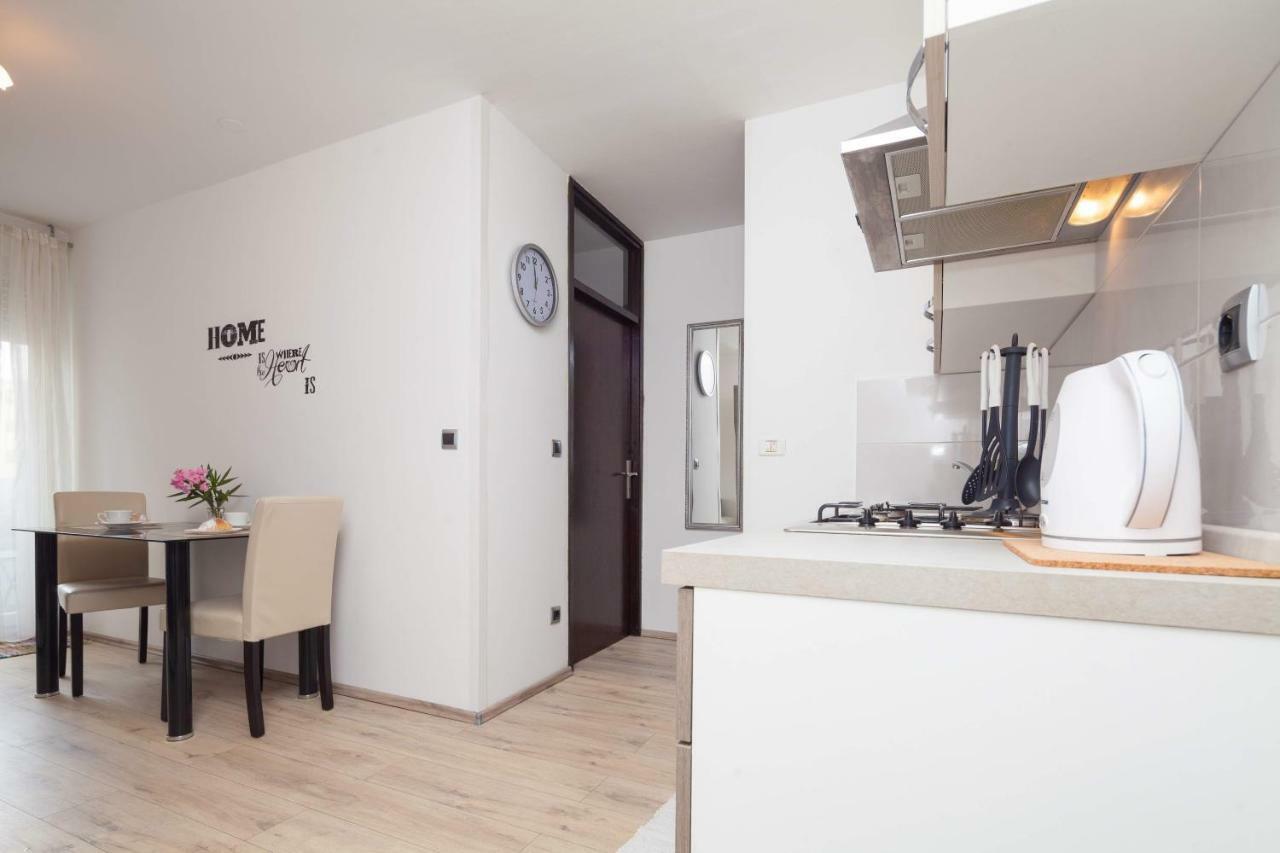 Apartman Ester Пула Экстерьер фото